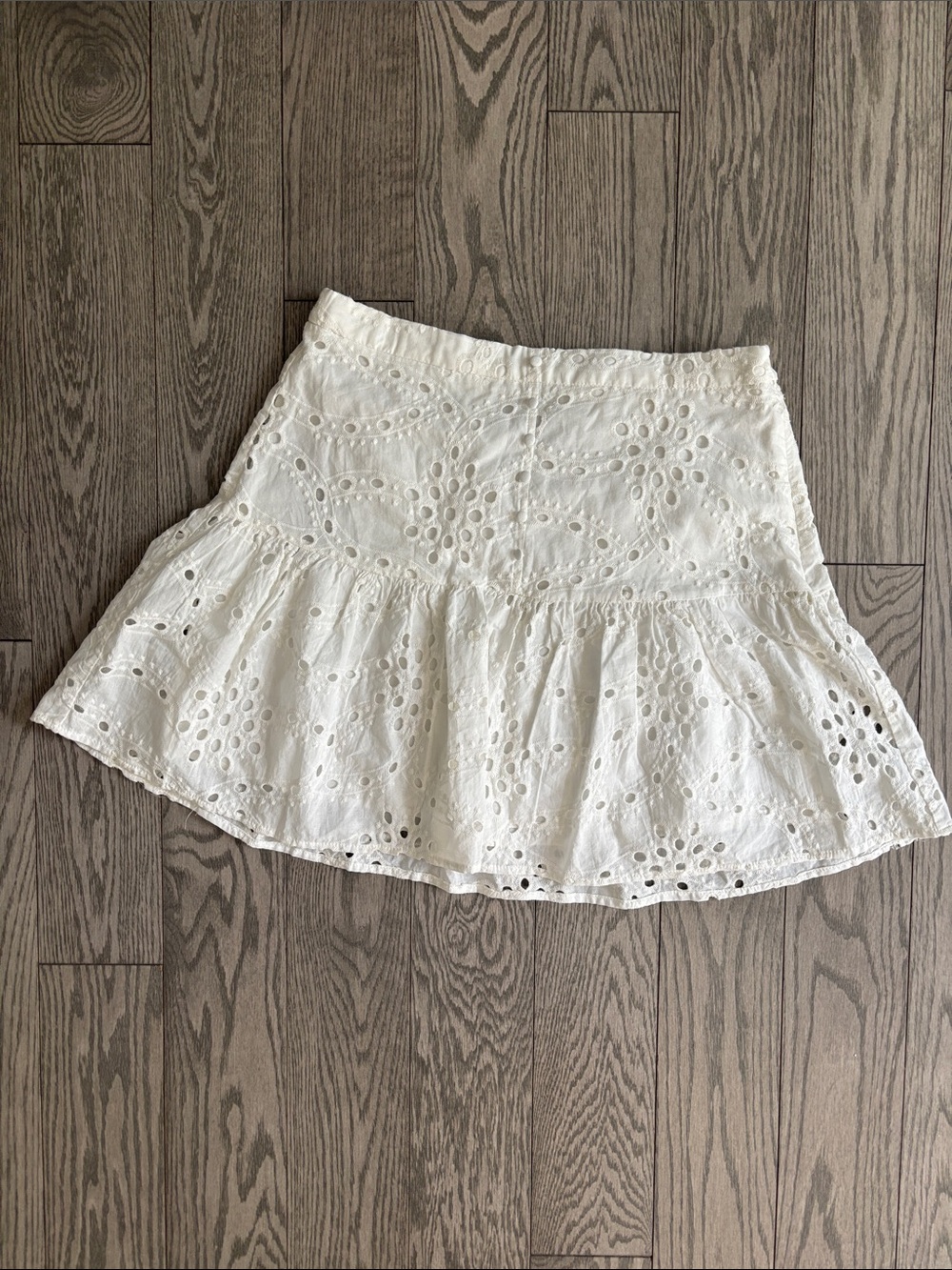 Amisu Ruffle Skirt🤍🌼